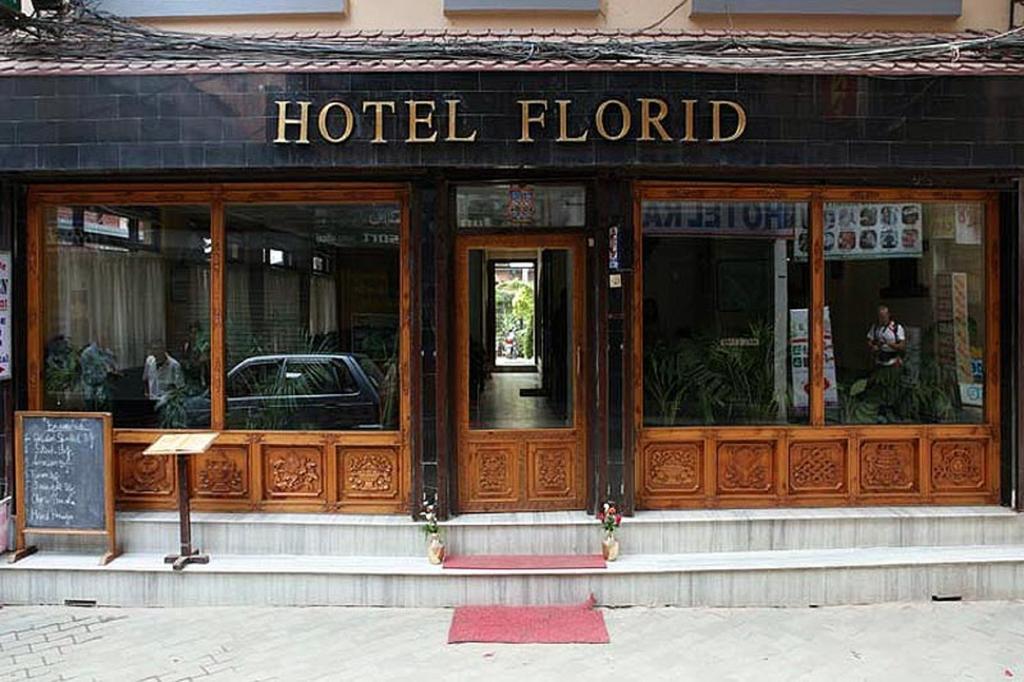 Hotel Florid Катманду Екстер'єр фото