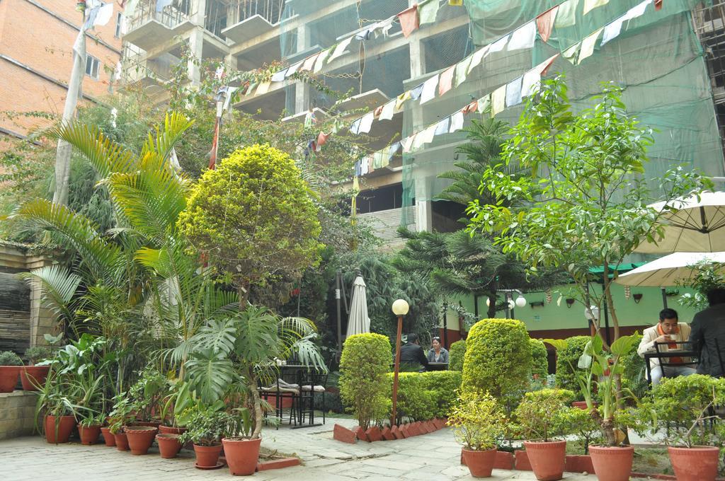 Hotel Florid Катманду Екстер'єр фото