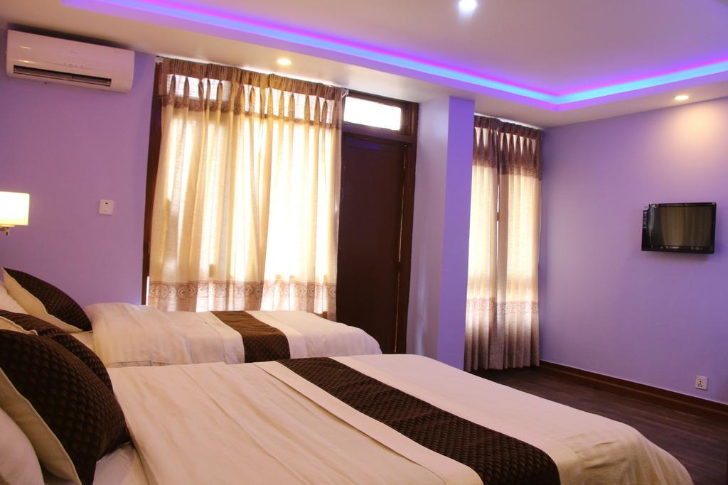 Hotel Florid Катманду Екстер'єр фото