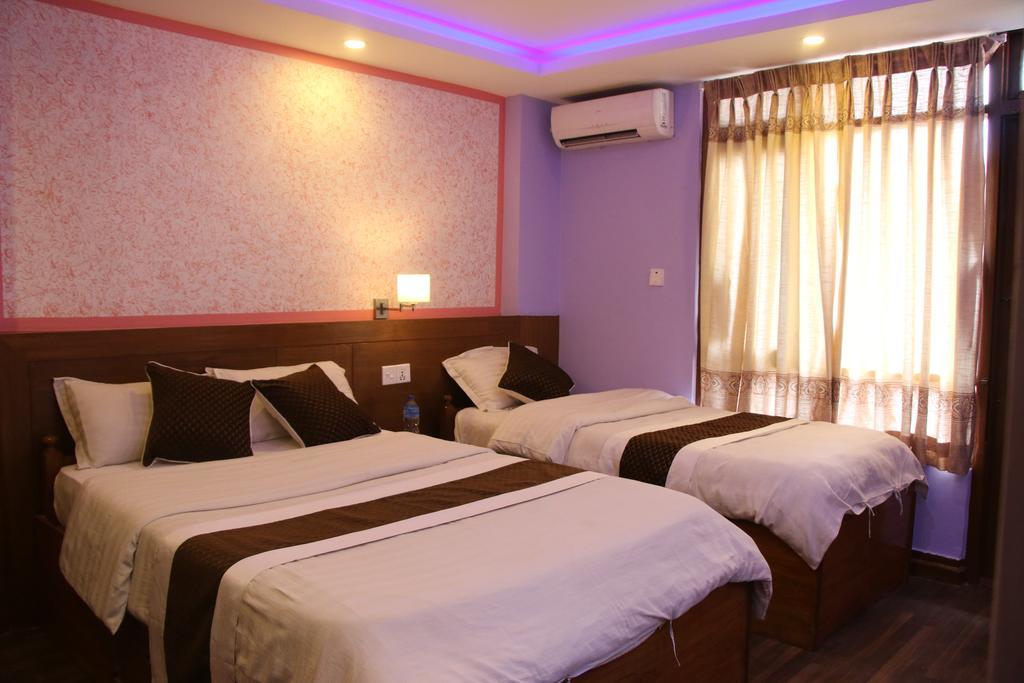 Hotel Florid Катманду Екстер'єр фото