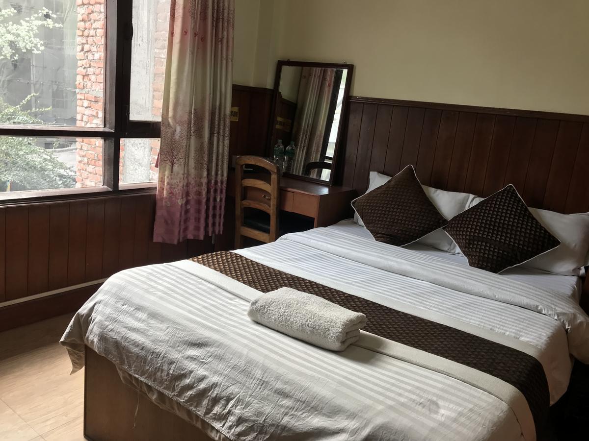 Hotel Florid Катманду Екстер'єр фото